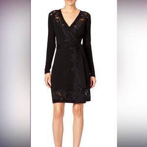 DIANE VON FURSTENBURG LEANDRA MERINO WOOL & LACE WRAP DRESS SIZE S
